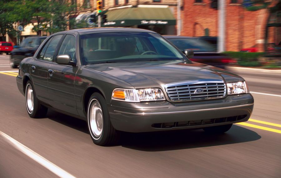  Ford Crown Victoria 1998 года  (фото 161 из 161)
